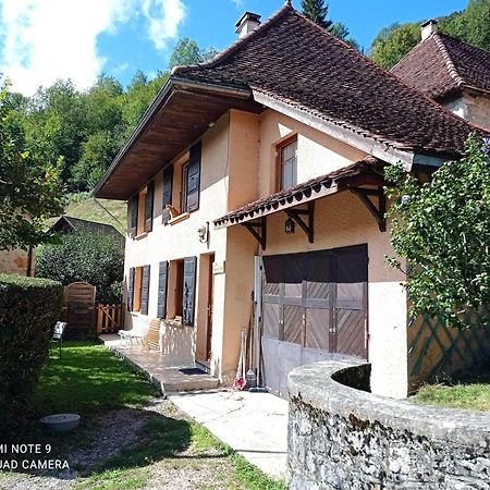 Villa La Fraceline Saint-Pierre-d'Entremont  Exterior foto